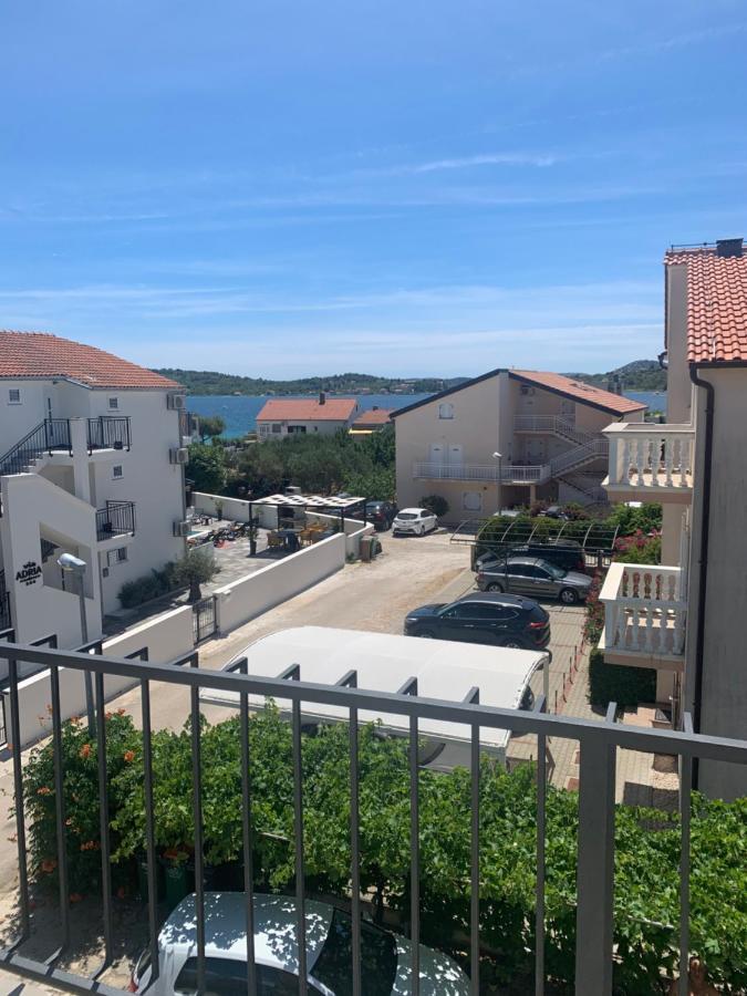 Apartmani Dzapo Srima Extérieur photo
